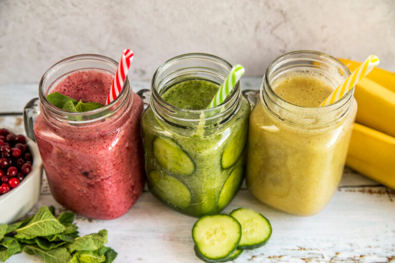 still-life-tasty-summer-smoothie